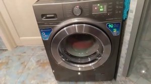 Стиральная машина Samsung WF1802XEY при отжиме сильно стучит и вибрирует. Какова стоимость ремонта?