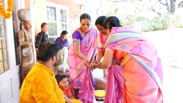 ANVESH HALDI & MANGALASNANAM || VARSHA + ANVESH || смотреть онлайн