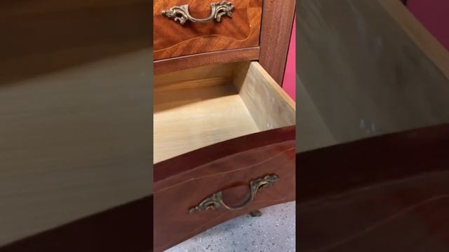 Комод маркетри с мрамором Европа с20в смотреть онлайн