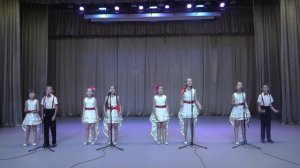 284 Сестренка с братишкой   Вокальная  группа Радость п  Адамовка