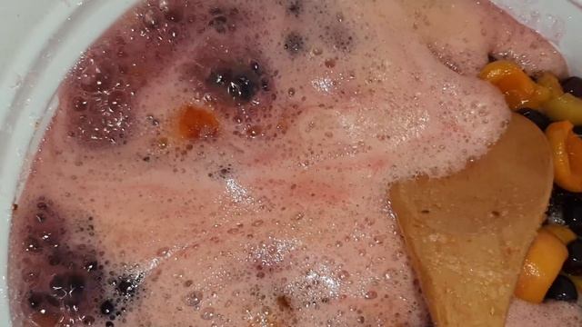 Варенье из смородины и абрикоса. смотреть онлайн