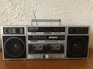 RARE SANYO C40  stereo cassette boombox.-ЯПОНИЯ.