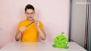 Cut the Rope in Real Life - Eating food with Om Nom & BroHacker