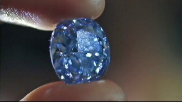 Голубой бриллиант весом 10 карат смотреть онлайн