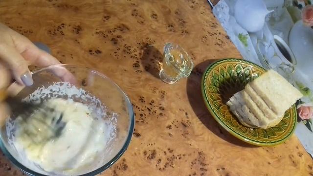 БУТЕРБРОДЫ с  ЛУКОМ и МАНКОЙ. Когда в холодильнике только 1 яйцо.