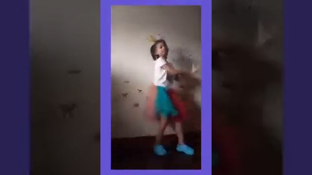 Chicken Dance By Rhys Joy смотреть онлайн