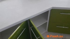 Кухня в эркере