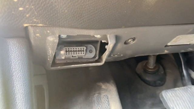 2007 Volvo XC70 OBD Port Location смотреть онлайн