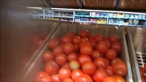 Туапсе. Торговый центр "Красная площадь", обзор продуктов в "Магните".