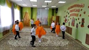 танец "Желтый вальс" подготовительная группа м.р. Люлюкина Е.В.
