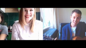 Прикинулся ИНОСТРАНЦЕМ и ВДРУГ ПОЮ по РУССКИ. Гитарист в чат рулетке.