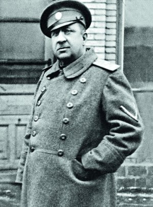 ГРАЖДАНСКАЯ ВОЙНА В ЛИЦАХ: МАЙ-МАЕВСКИЙ