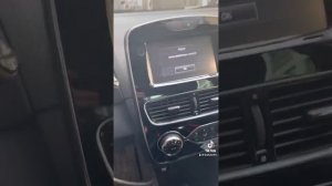 Récupération du code PIN sur un poste radio Renault Clio quatre 2018 ￼