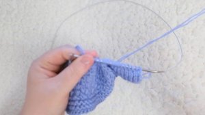 Пинетки спицами для новорожденного. Мастер класс для начинающих