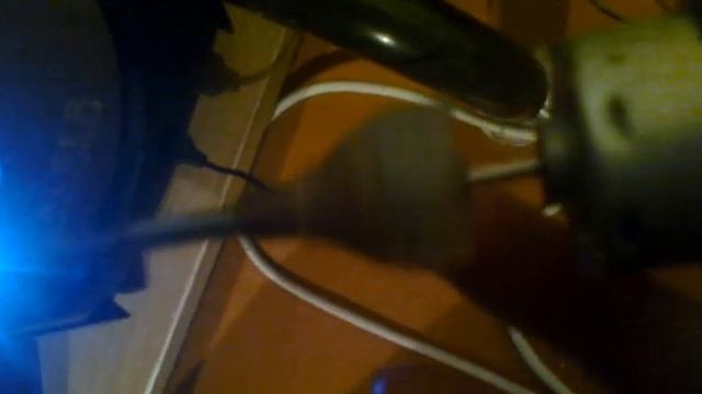 мини-дрель или сверло смотреть онлайн