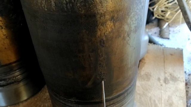 Разобрал мотор Вольво Д16А.