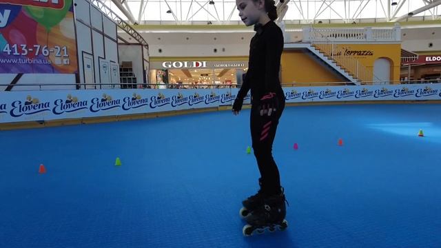 Топ 5 - трюков на роликах. Трюки на роликах для детей. смотреть онлайн