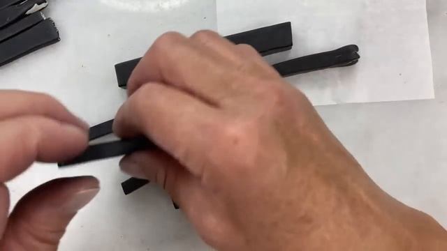 ТРОСТИ ИЗ ПОЛИМЕРНОЙ ГЛИНЫ. БУКВЫ смотреть онлайн