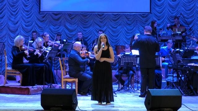 Александра Дзюба - Па-над белым пухам вiшняу - Концертный оркестр - Мозырь - Беларусь смотреть онлайн