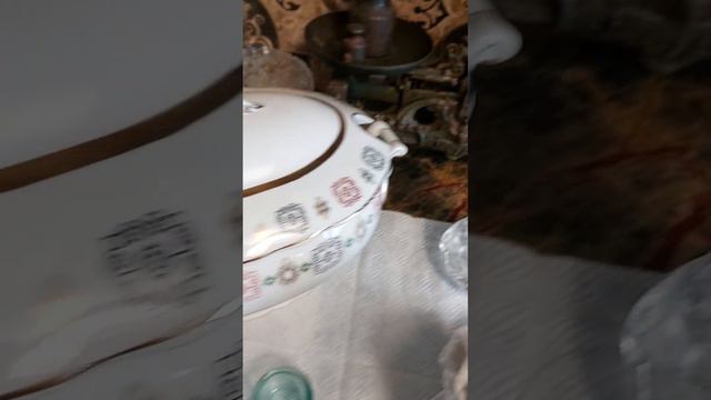 Киевская барахолка 3 декабря 2022. Балерина Уланова и "Ой,у мишки болит зубчик ". смотреть онлайн