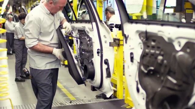 Opel показал новую спортивную Insignia
