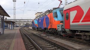 Электровоз ЭП20-001 с поездом №19 Ростов-на-Дону — Москва