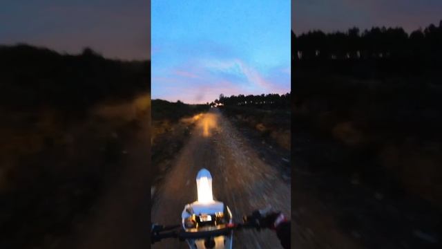 ¿Hay plan mejor? ?? #bonito #atardecer #moto #enduro #motor #viraaaal