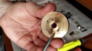 Shimano Curado 301E. "Старый конь борозды не испортит)))" . Снаружи и внутри.