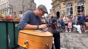 Beautiful Acoustic on the Street