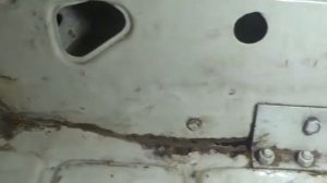 Ремонт лотка под бензобак и днища багажника ВАЗ 2107
