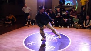 pro 1/4 final bboy Bruce Almighty vs Nani - брейкданс батл WINTER WARS 2020