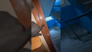 Замена замка в китайской двери Тюмень. Установка Apecs вместо Baodean