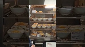 Дешевая столовая в Пулково и дорогая в Шереметьево ?