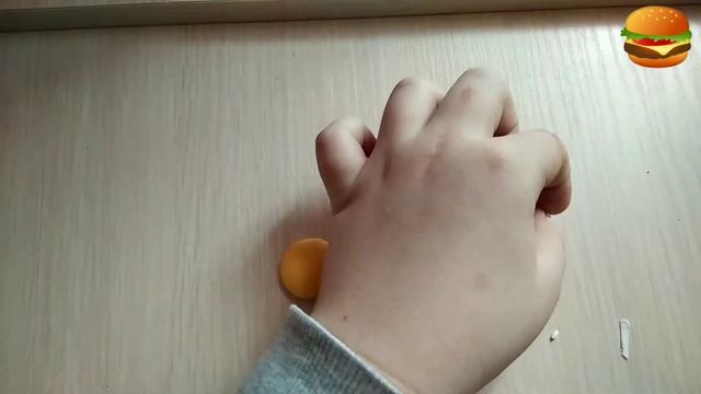 Как слепить гамбургер из воздушного пластилина смотреть онлайн