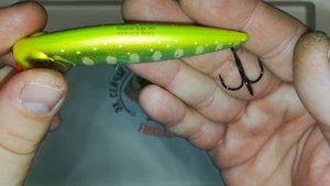 Видеообзор воблера Tsuribito Jerk POP 110F по заказу Fmagazin.