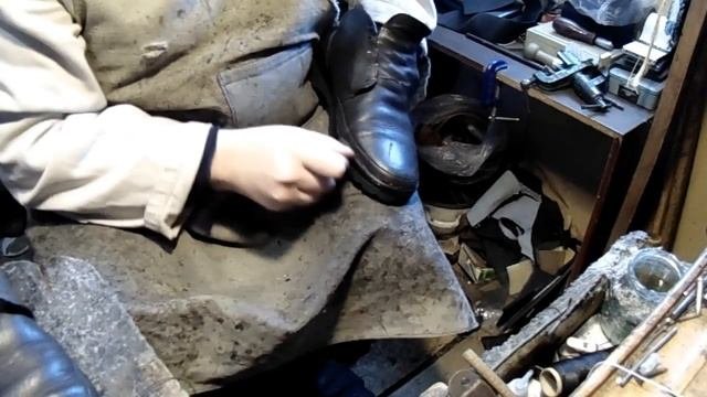 замена подошвы ч-2, ремонт обуви, Sole Replacement
