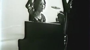 «Люблю», музыка Якова Дубравина, стихи Виктора Гина, поёт Ирина Понаровская