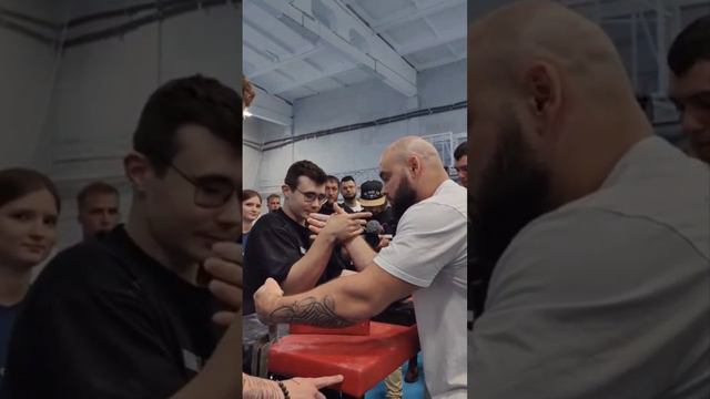 АКИМБО VS ШАМЕЙ l АРМРЕСТЛИНГ