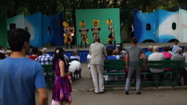 Отжиг на гуляньях 2 2012 смотреть онлайн