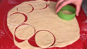 Сосиска в тесте, готовлю без дрожжей