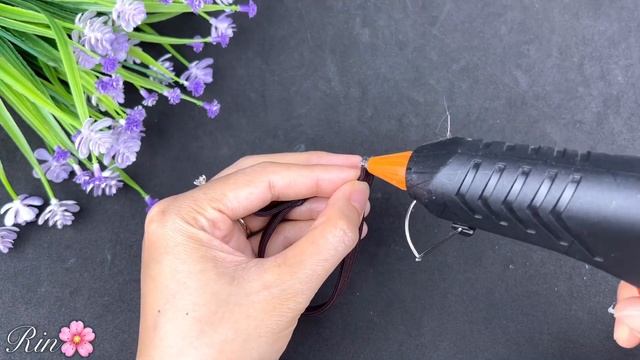 Elastic Hair Tie Making. DIY Hair Tie. смотреть онлайн