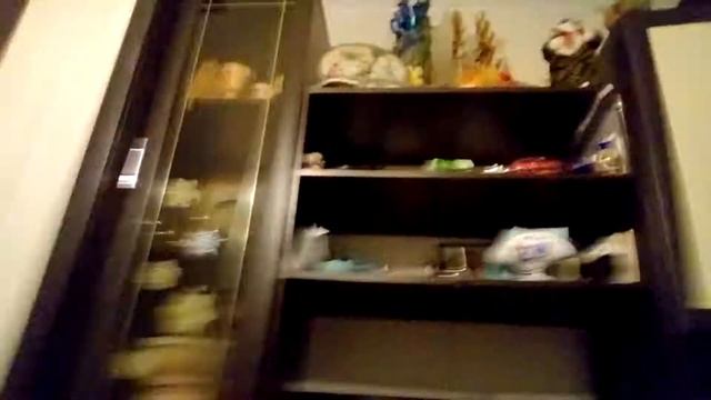 "Как не заскучать" или" что можно делать если нет родителей и ты один дома."? смотреть онлайн