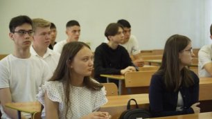 Миасский филиал ЮУрГУ встречает первокурсников. 1 сентября 2022.mp4