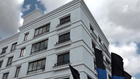 В Мариуполе ключи от новых квартир получают те, кто потерял жилье во время боев