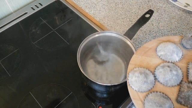 Экспериментальные чёрные пельмени