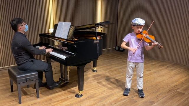 J.J. 8 years old Violin Boy. Relaxing in Rio by R. Stephen ABRSM Exam Piece. Perfect for summer!