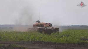 ‼️🏴☠️🇷🇺Наступление к Харькову: Группировка «Север» продвигается, уничтожая технику и пехоту враг