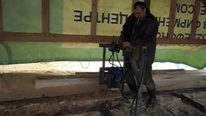 Цепная пилорама в работе . Мастерская Ивлева Сергея .