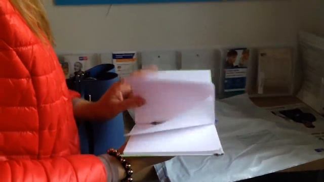 ПРИШЛА ПОСЫЛКА // ЕДЕМ НА ПОЧТУ и по магазинам смотреть онлайн