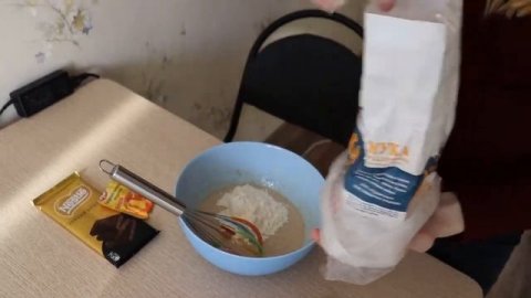 Любимый мультипекарь. Обзор на мультипекарь Redmond RMB 611